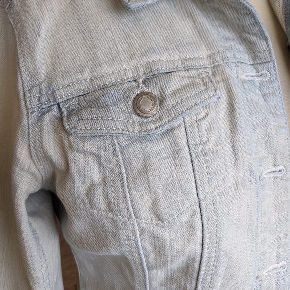 Basic denim jacket - Picture 5 of 8